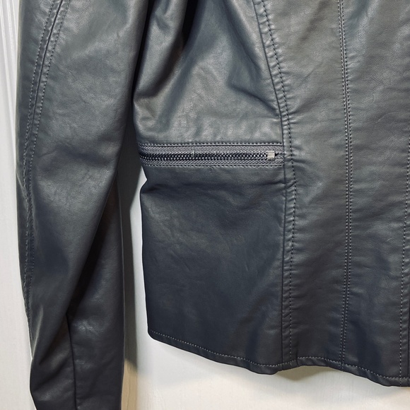 Blank NYC Faux Leather Fitted Moto Jacket, Small - Picture 7 of 12